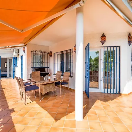 Villa Paraísos